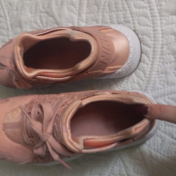 Nike Air Max Hurache size 6Y 7.5W - Picture 3 of 5